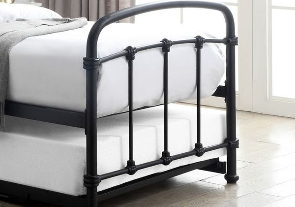 Maitland Metal Guest Bed